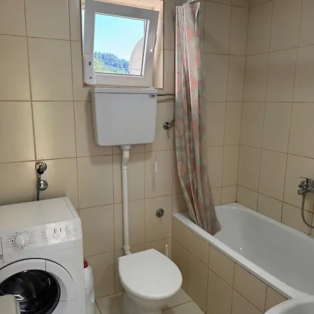 Vikendica Lazic Holiday home *