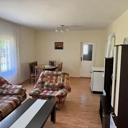 Holiday home Vikendica Lazic Crnca